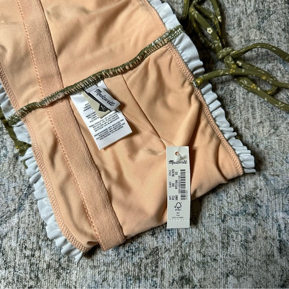 🆕 Madewell Second Wave Classic Bikini Bottom and Rouched top in Campden Daisies - Picture 6 of 7